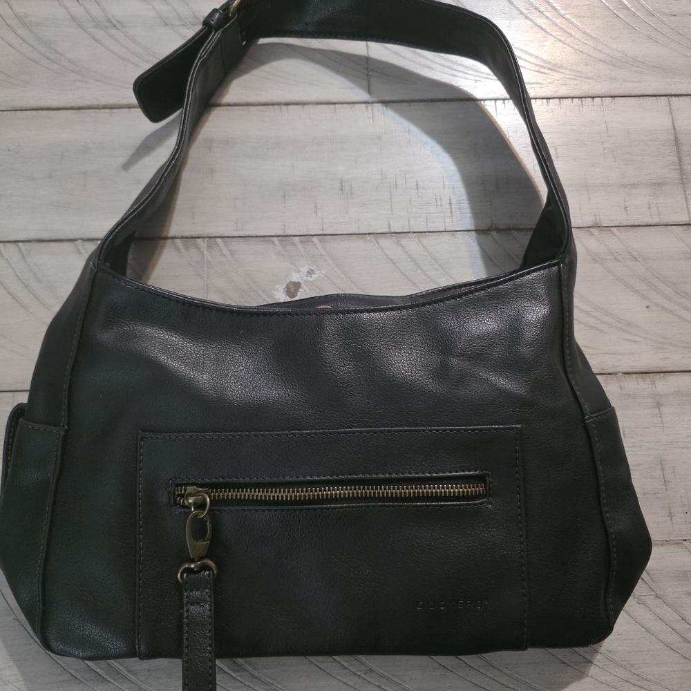 Dockers Black Shoulder Bag with Front Zip